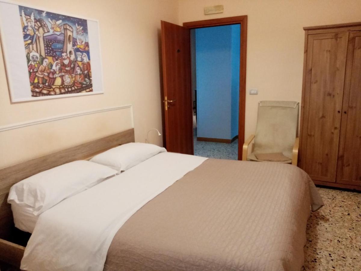 Couette-café Sansevero 3*
